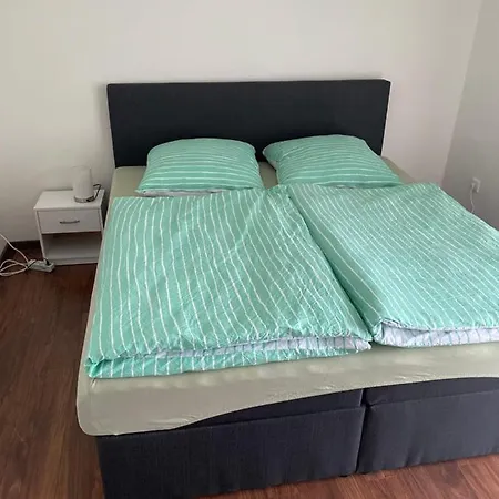Erdgeschoss 2 Schlafzimmer بايروث