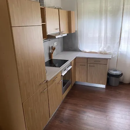 דירה Erdgeschoss 2 Schlafzimmer באיירוט